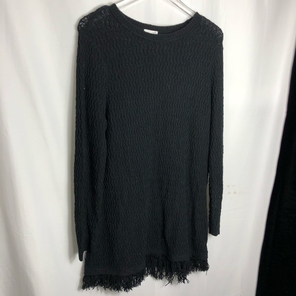 J. Jill Sweaters - J. Jill Fringe Bottom Sweater size large 0534